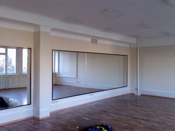 Зеркало для спортивного зала 2м*2м